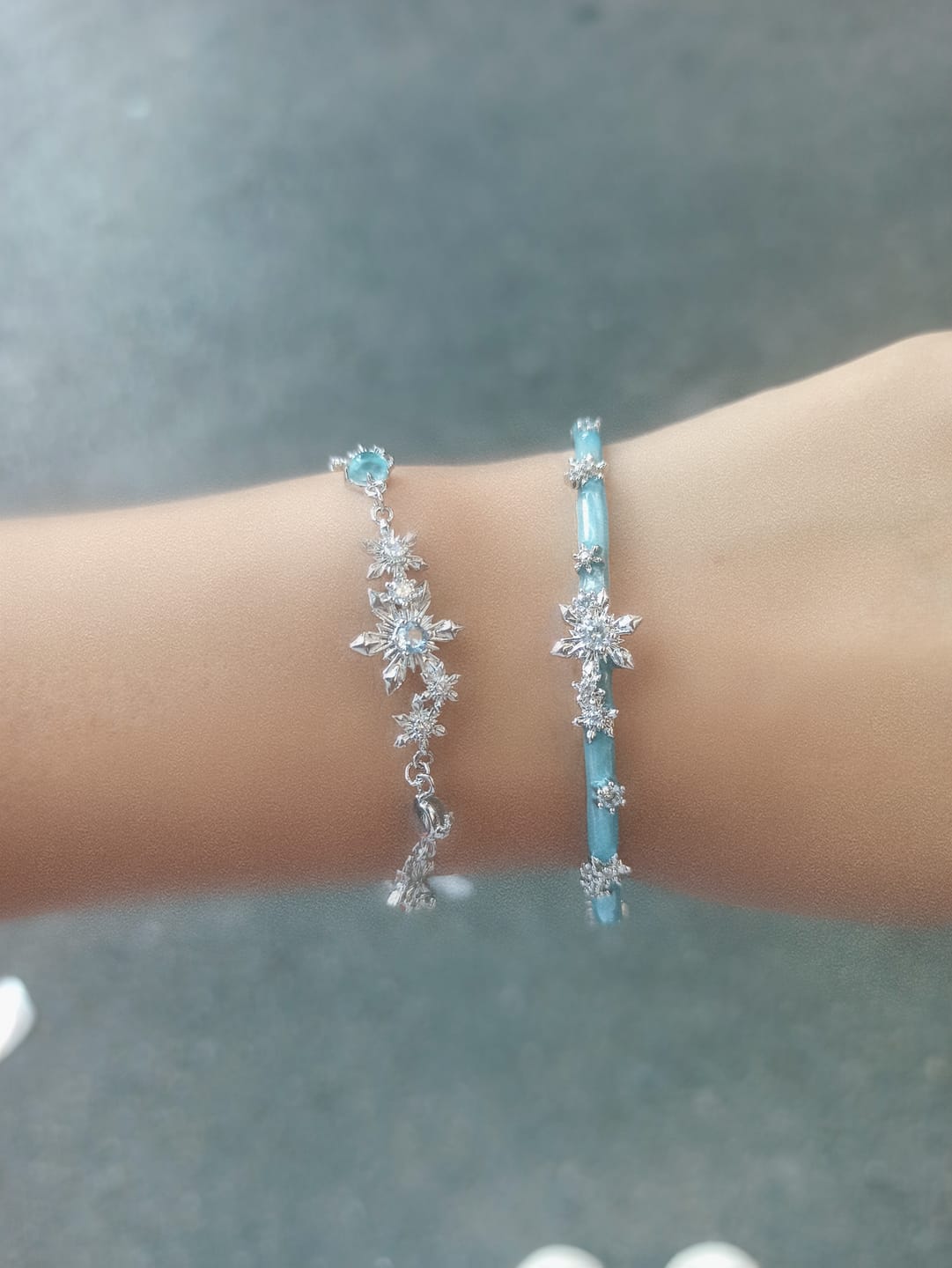 Customer photo review of "Snow Land" Platinum Plated Snowflake Charm Bracelet