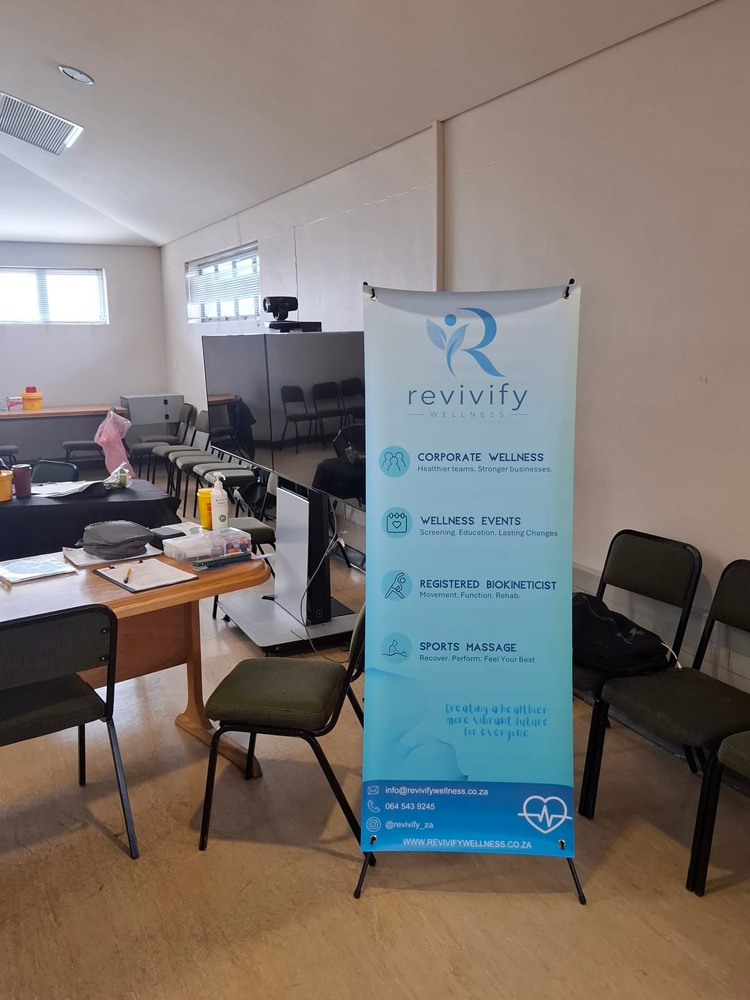 Customer photo review of Classic X-Banner (2 Sizes)