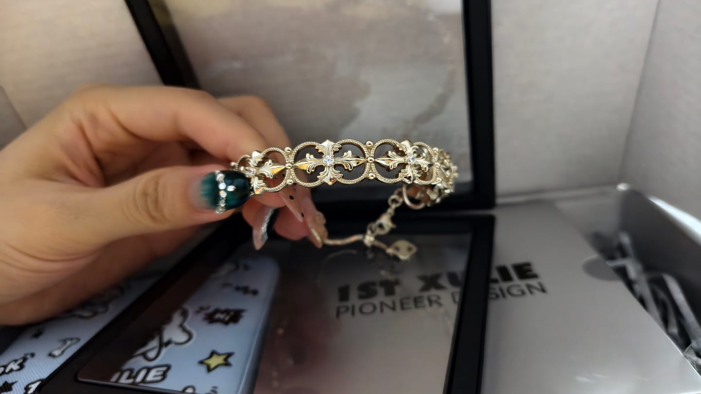 Customer photo review of "Bastet" 14K Gold Plated Vintage Iris Statement Bracelet