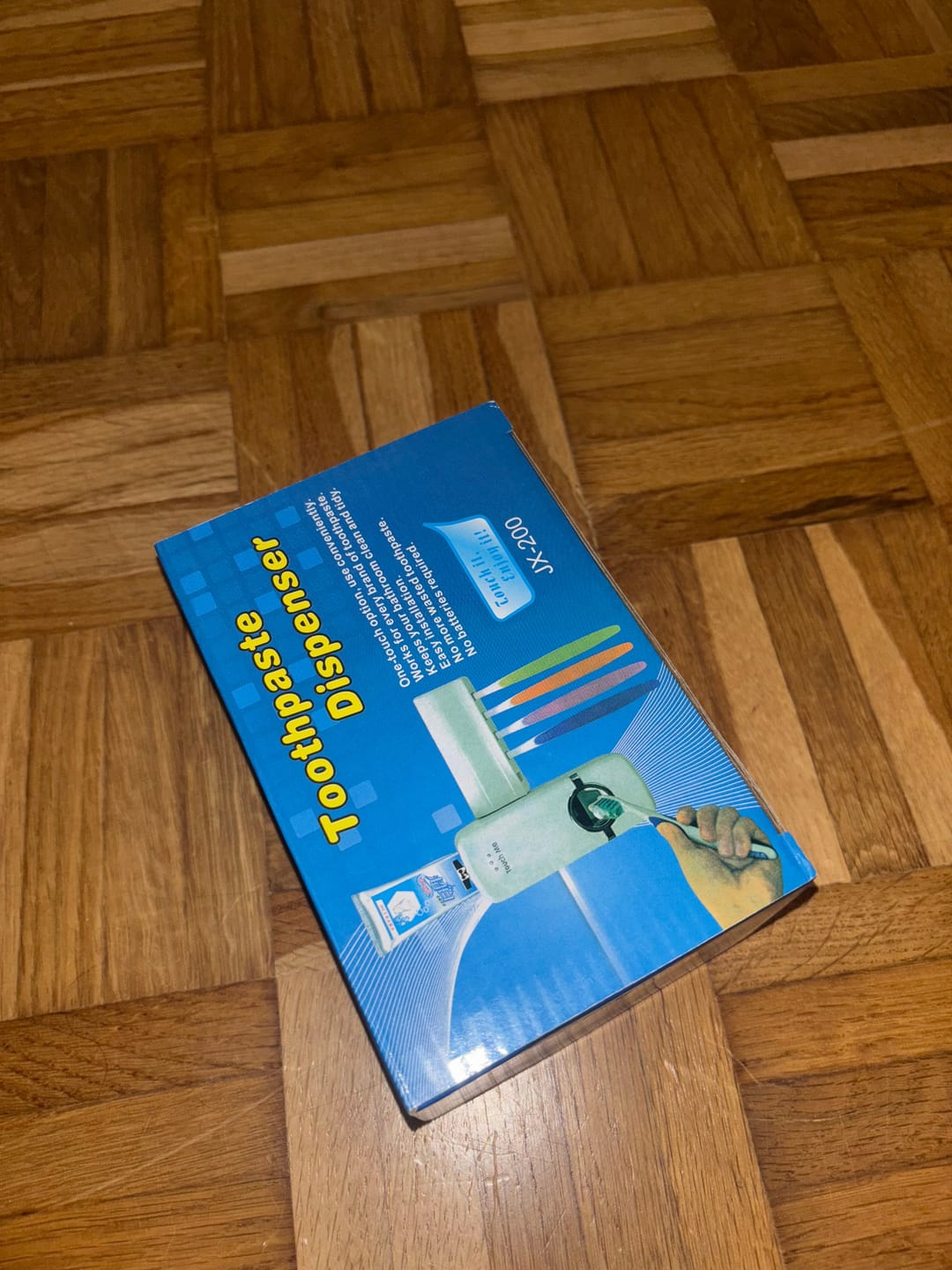 Customer photo review of Dispensador pasta de dientes