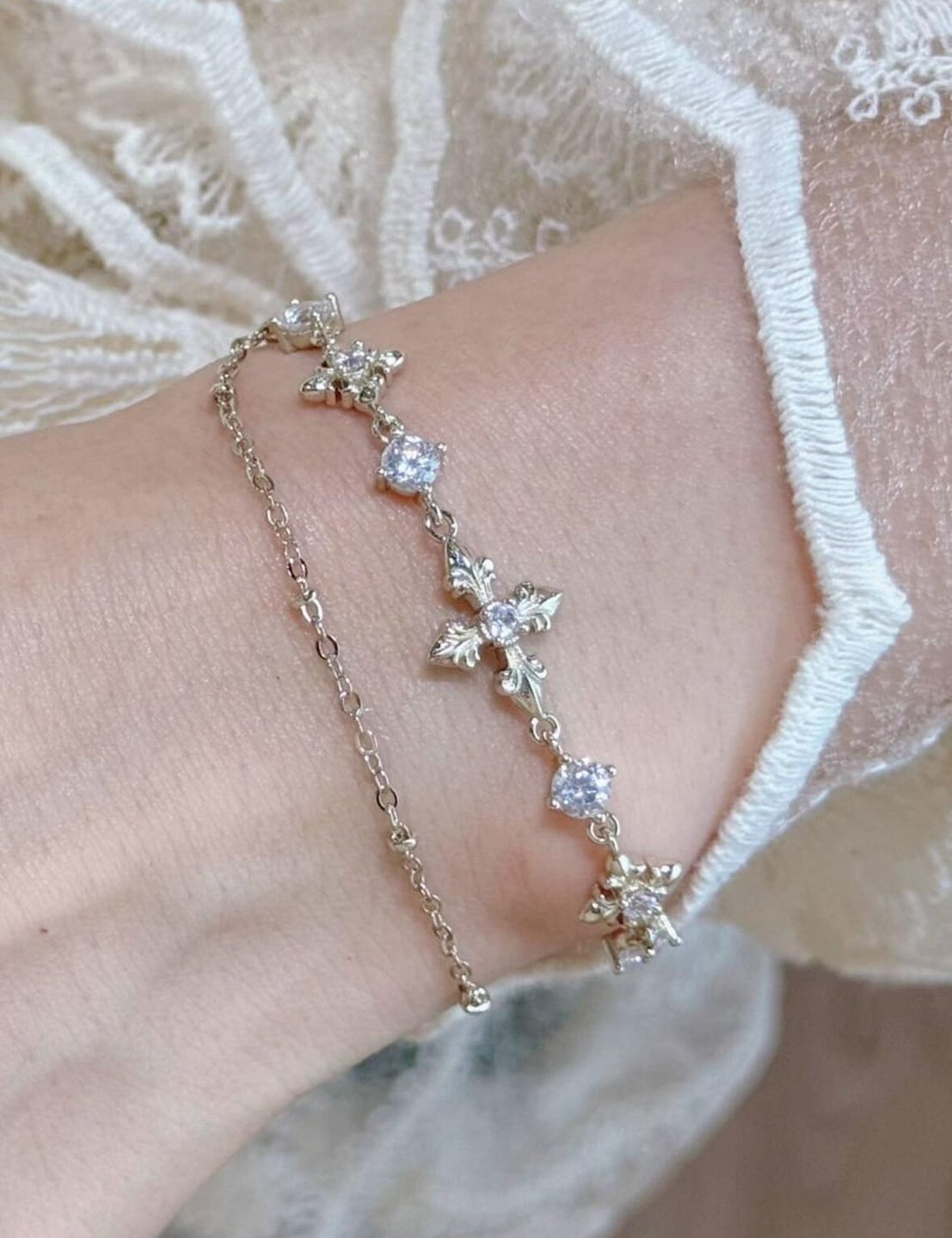 Customer photo review of "Bastet" 14K Gold Plated Layered Iris Zirconia Charm Bracelet