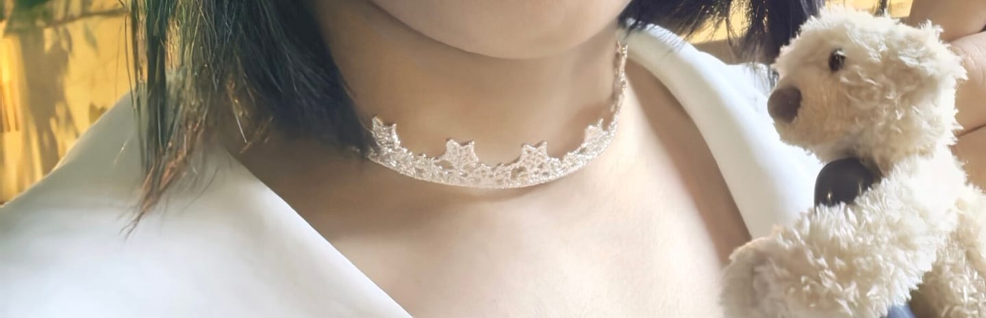 Customer photo review of "STARLIGHT LACE" Rhodium Plated Rococo Starlight Lace Pendant Necklace, Layered Choker Set