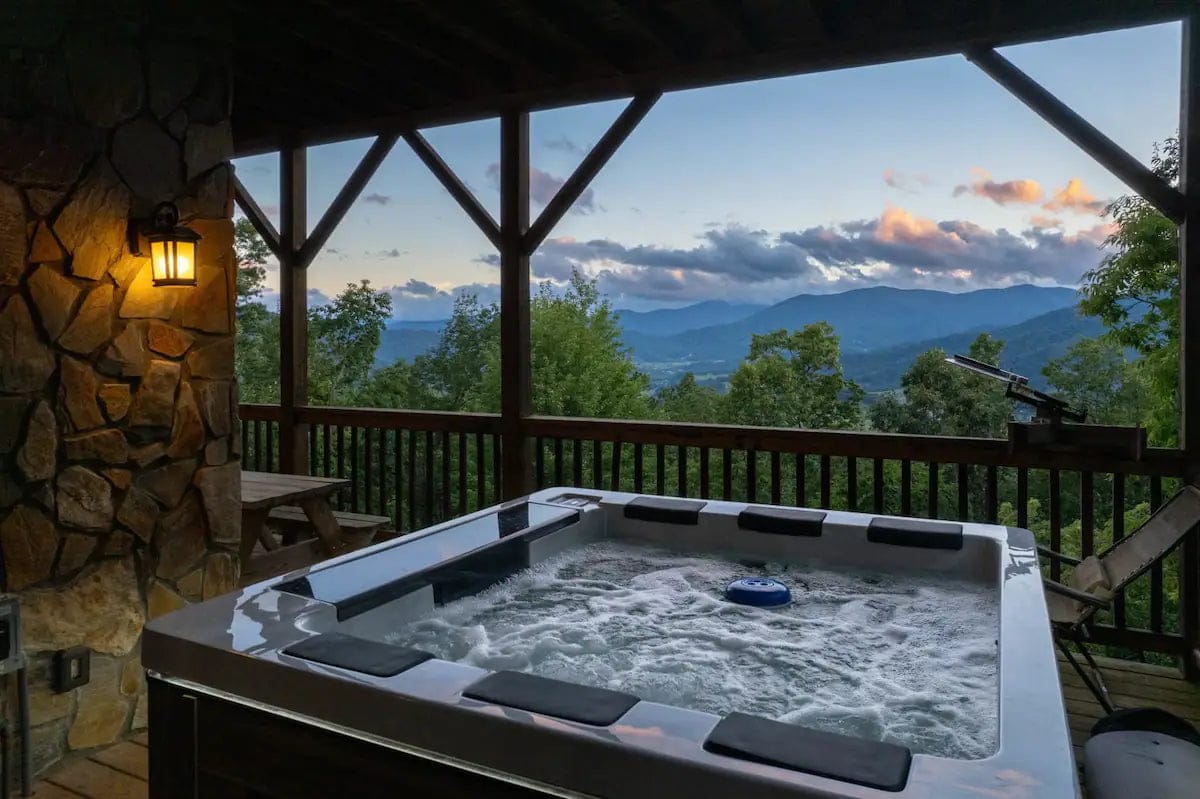 Customer photo review of Comfort Hot Tub 816