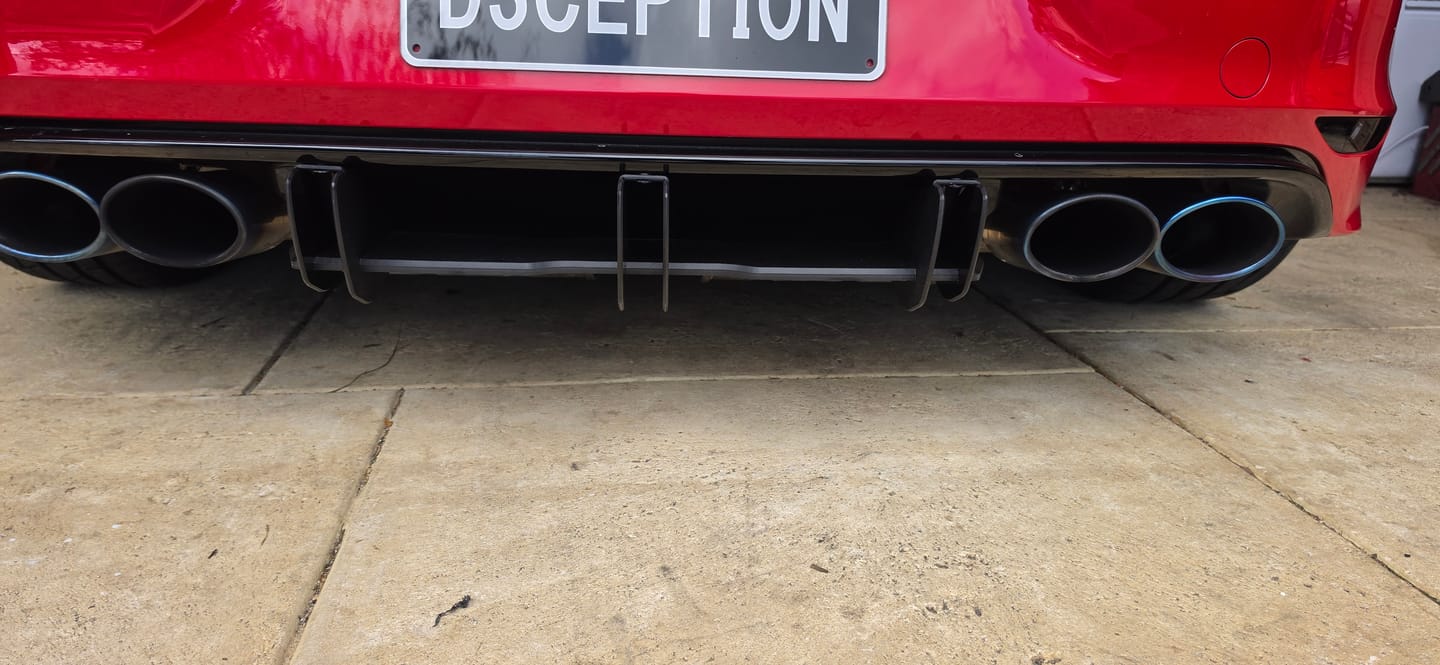 Customer photo review of MK7 Golf R Flow-Lock Rear Diffuser