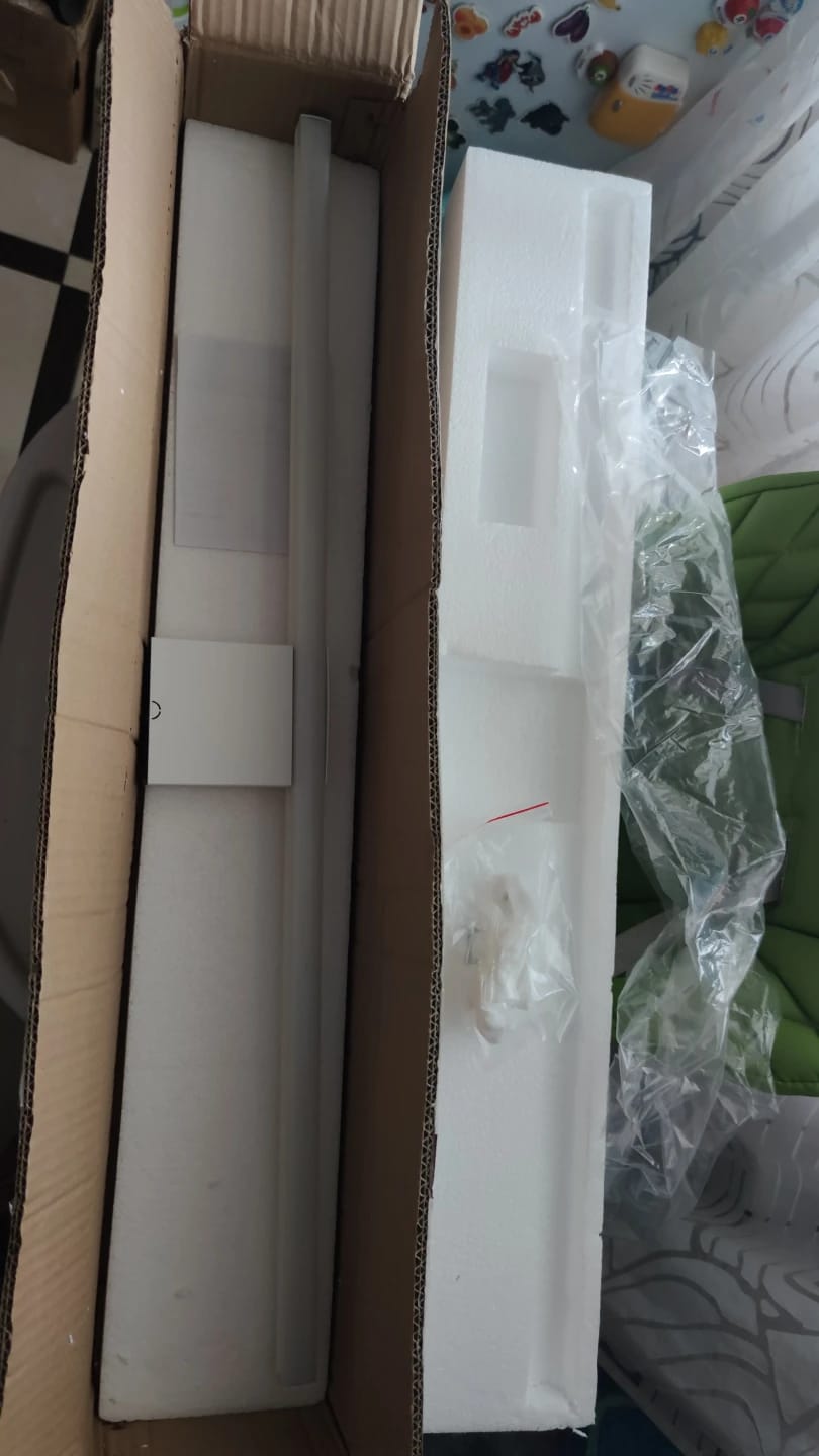 Customer photo review of Wall Light for Bathroom Mirror, Linear LED Bar, Wall Sconce, 40–100 cm