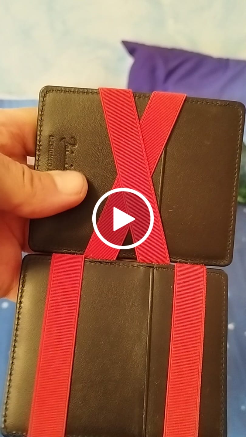 Customer video review of Flap Boy Slim - Magic Wallet without Coin Pocket