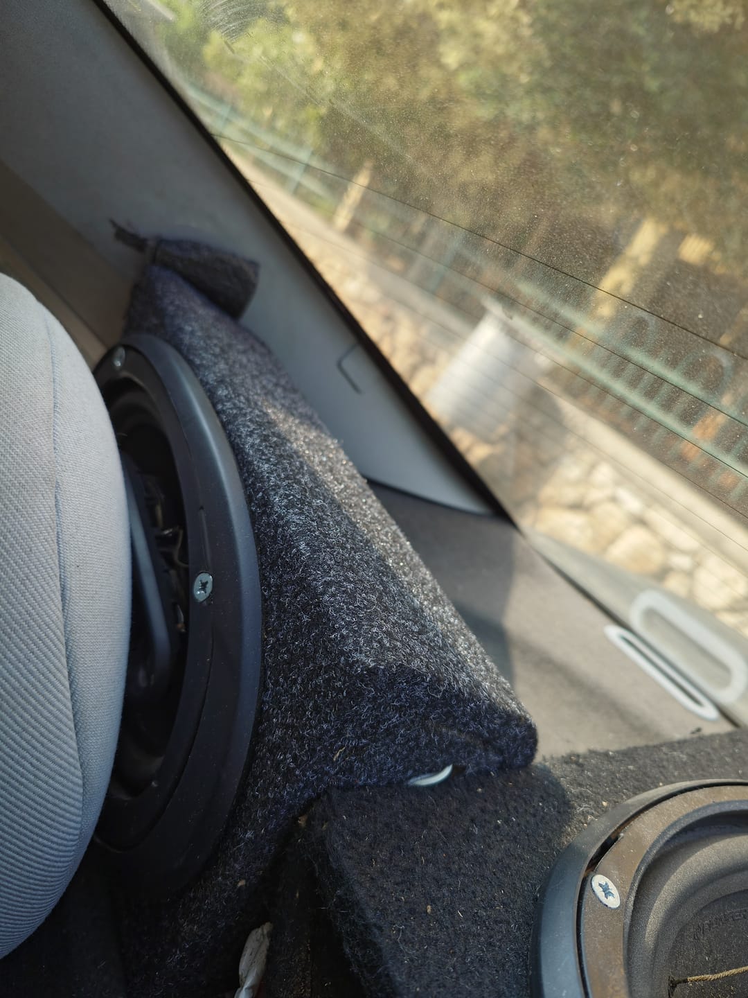 Customer photo review of זוג תיבות רמקולים 6X9 לרכב