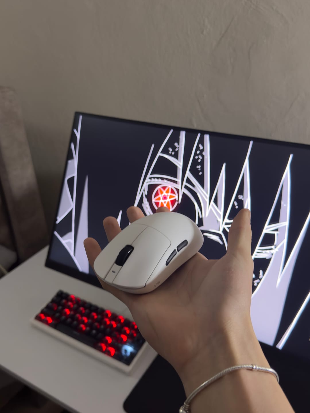 Customer photo review of ATK Dragonfly A9 Wireless Mouse