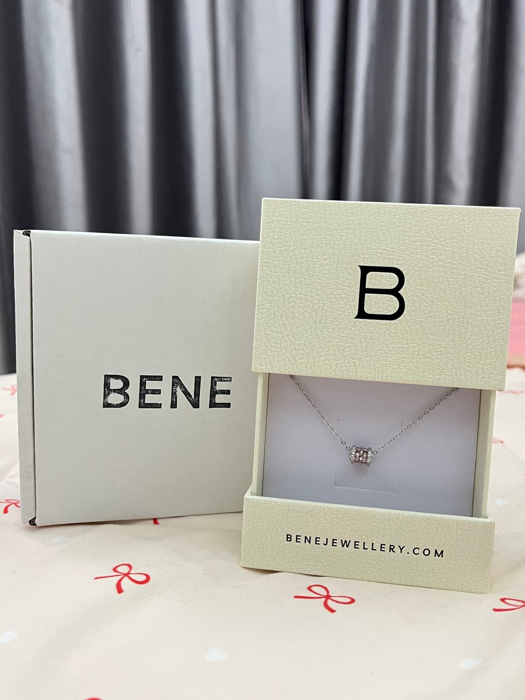 Customer photo review of FREE Gift Box + Silver Polishing Cloth (Worth RM24.90)