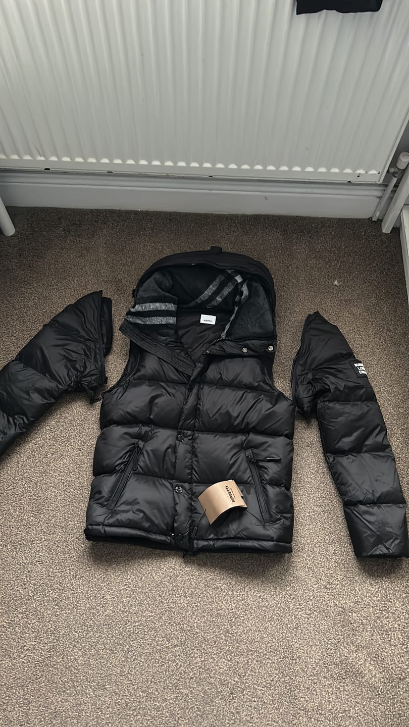 Customer photo review of "BB Jacket" (unisex)