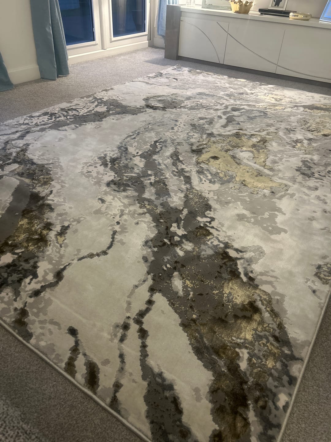 Customer photo review of Emperor Metallic Abstract Rug - Picasso Gold