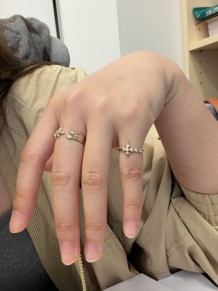 Customer photo review of "Bastet" 14K Gold Plated Elegant Statement Iris Adjustable Ring