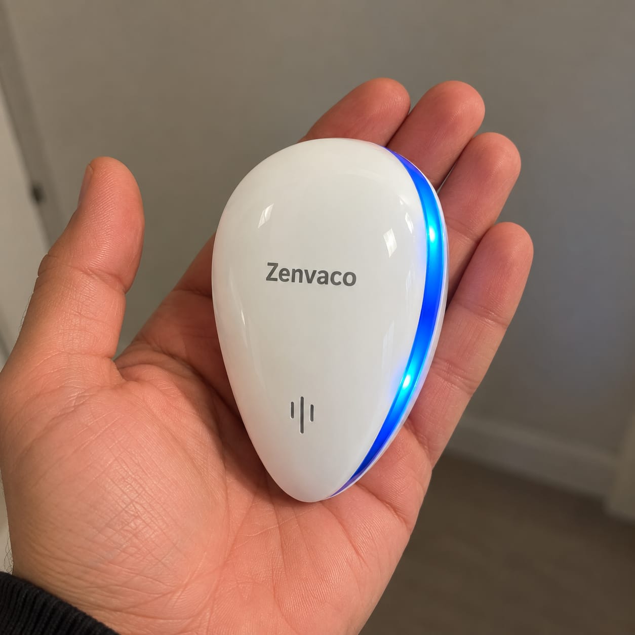 Customer photo review of Zenvaco™ Ultrasonic Pest Repeller