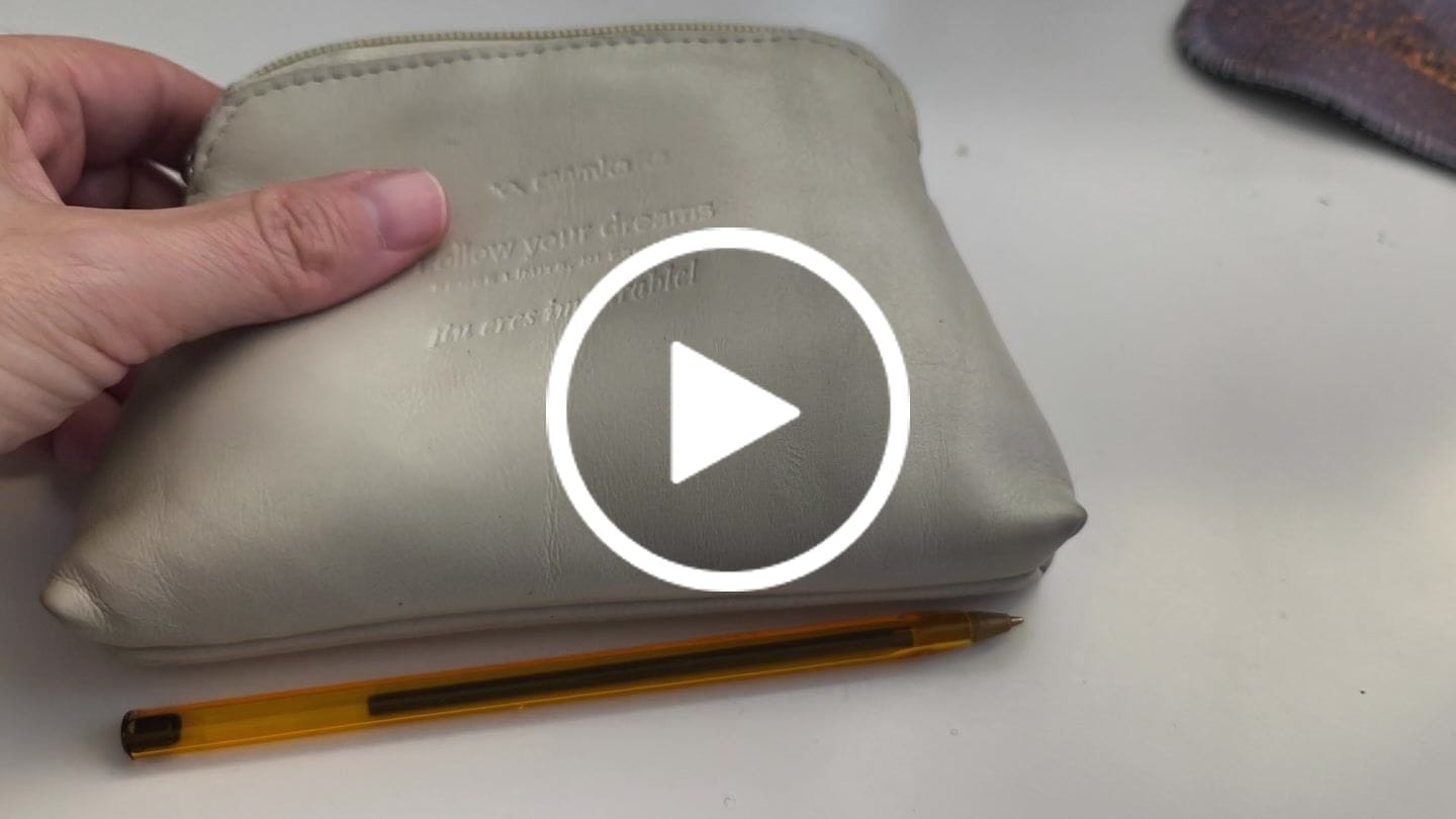 Customer video review of Mini Neceser Caomka de Piel · Pieza Exclusiva Núm. 19296