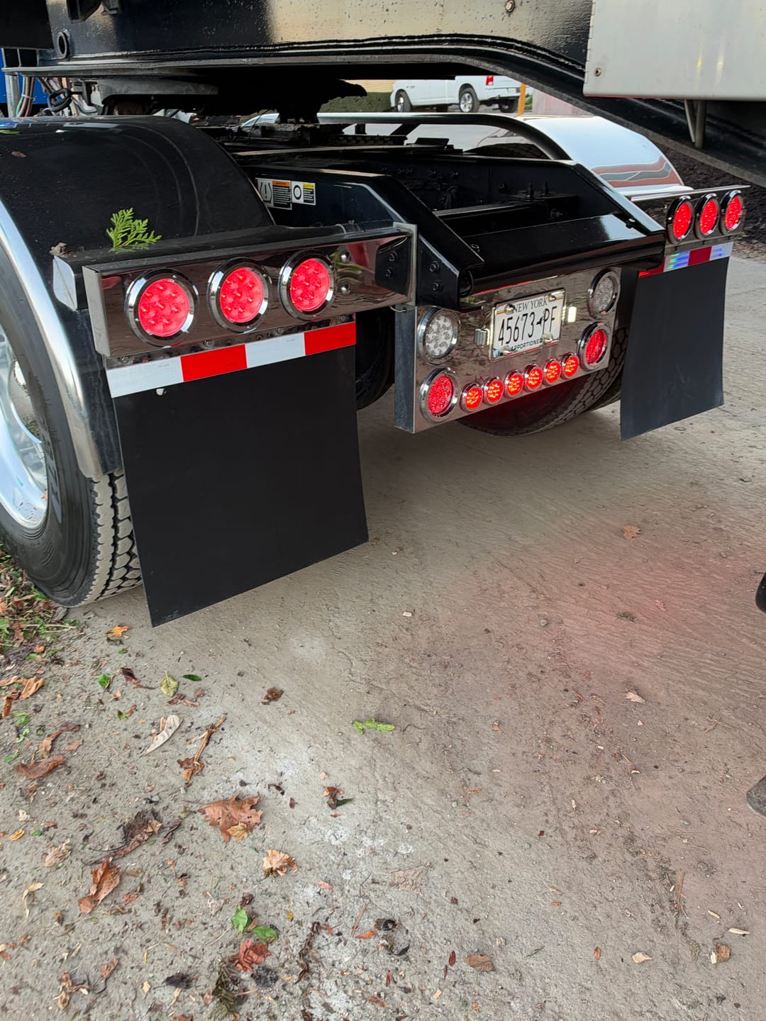 Customer photo review of 24" X 24" BLACK PROFLEX MUD FLAP (Choose Style)