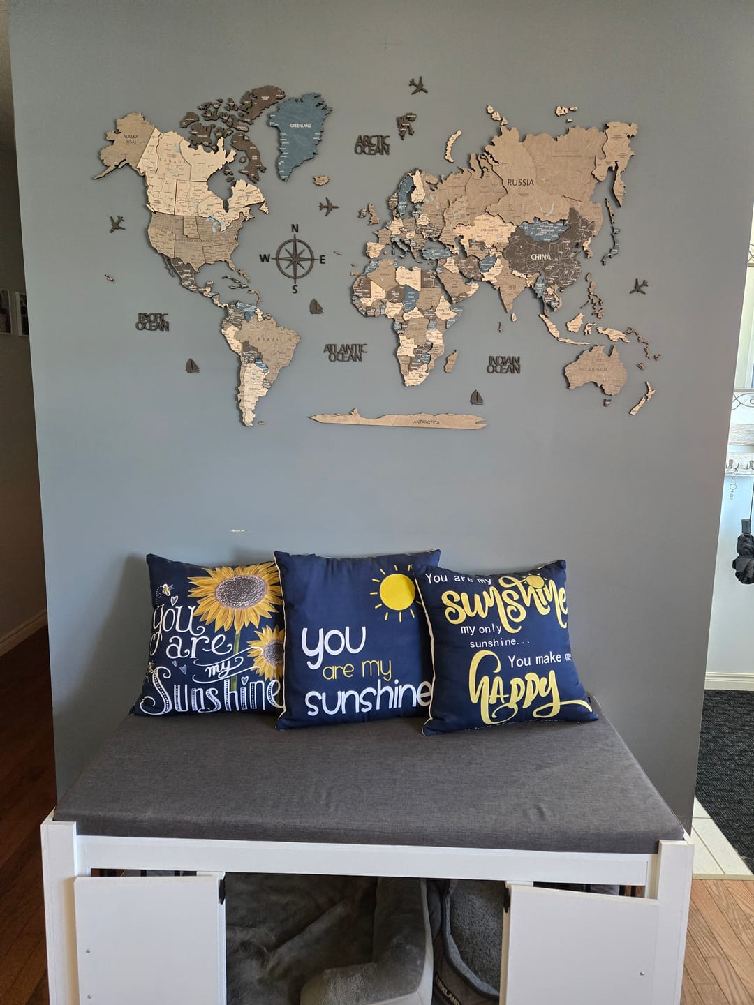Customer photo review of 3D Wooden World Map - Nordique