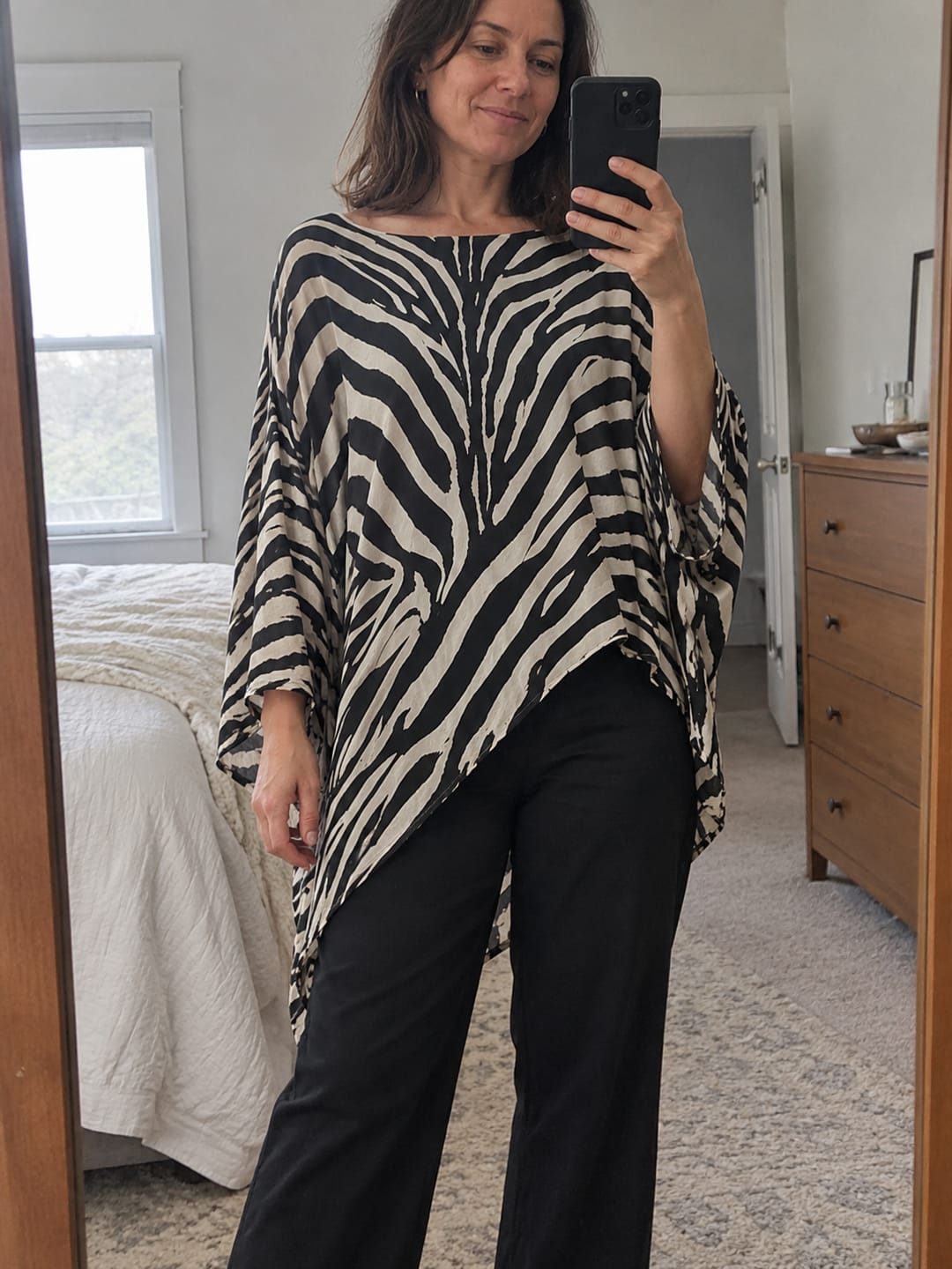 Customer photo review of Zebra Printed Asymmetric Long Sleeves High-low Boat Neck Blouses&shirts Tops