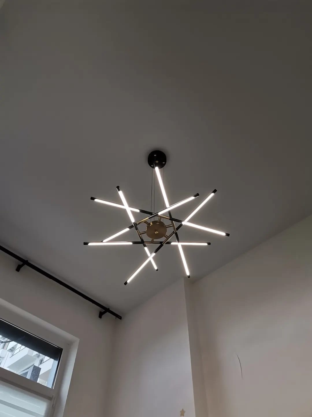 Customer photo review of Gold Chandelier, Starburst with Rotatable LED Heads, 80-100 cm