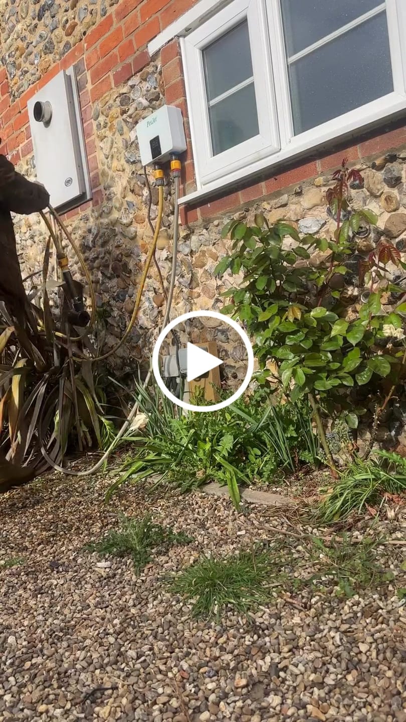 Customer video review of PetJet Mini Plug In Warm Dog Shower®