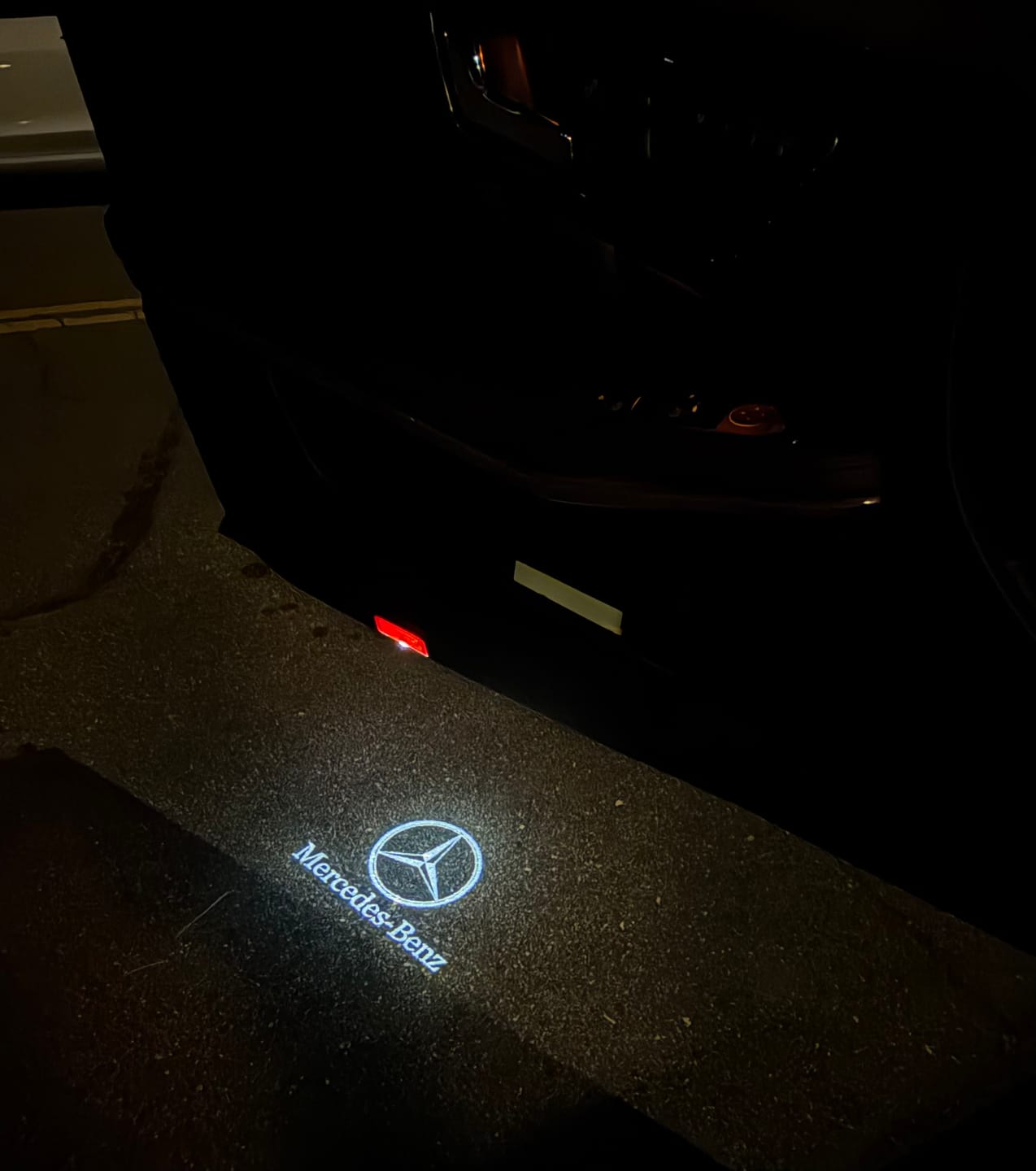 Customer photo review of MERCEDES DOOR LIGHTS