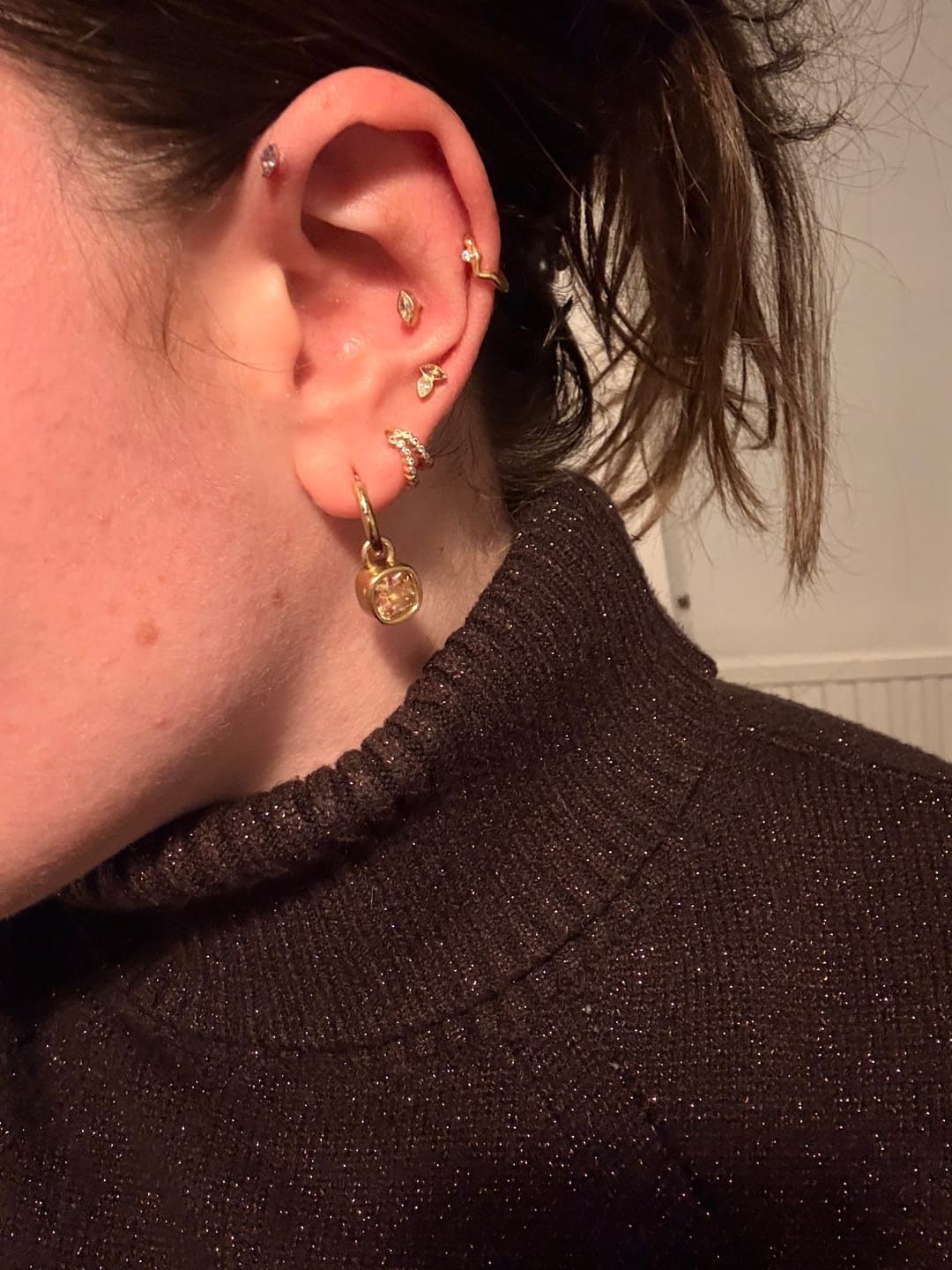 Customer photo review of Flicker Flatback Clear/Gold