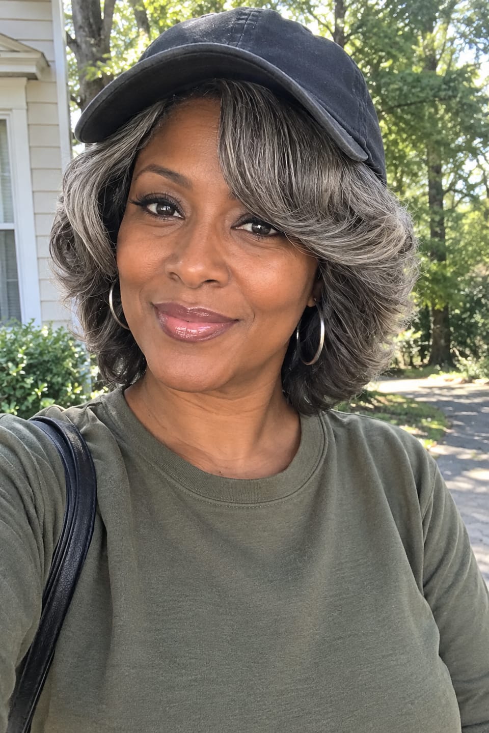 Customer photo review of Luvwin 5x5 Salt And Pepper Glueless Gray Color Pre-Cut Lace Retro Elegant Wave  Wig For Black Women
