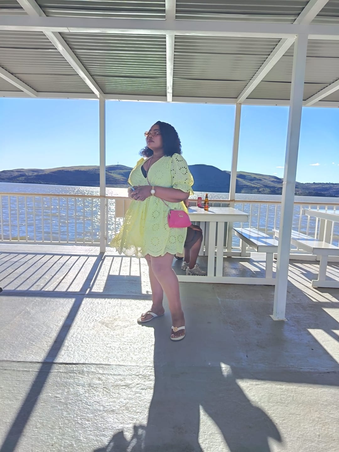 Customer photo review of ERA Mini Kisslock Chain Bag – Pink