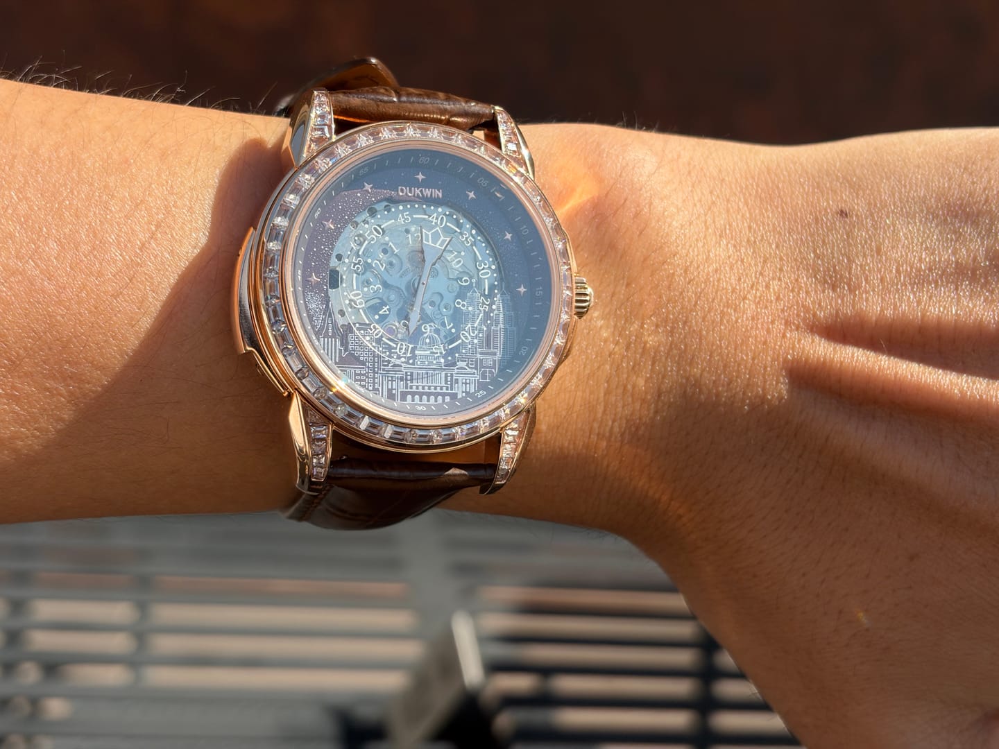 Customer photo review of Aetheris Civitas - Automatic Mechanical 82S0 Men’s Watch City Skyline Art Dial l Bonus Precision Winder Included