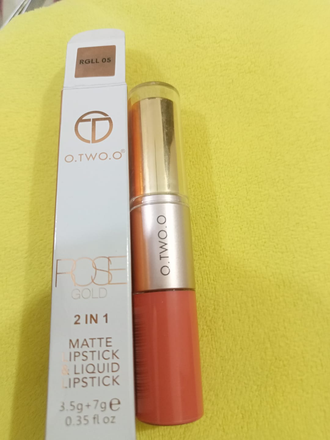 Customer photo review of O.TWO.O ROSE GOLD 2 IN 1 LIPSTICK AND LIPGLOSS