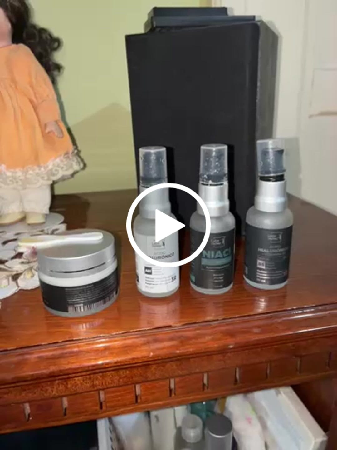 Customer video review of Kit Para Pieles Maduras Con 2 Cremas Colágeno