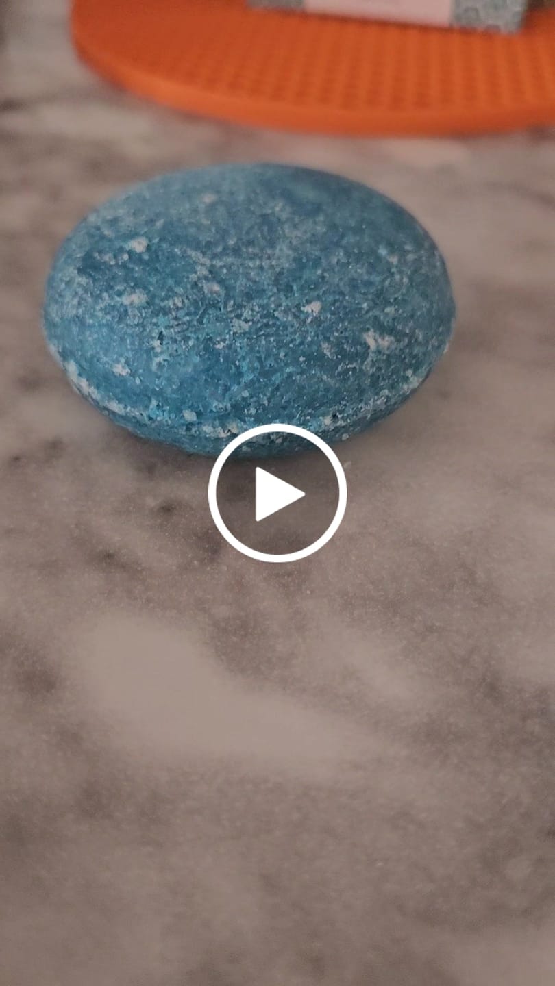 Customer video review of Seaside Luxe Shampoo Bar