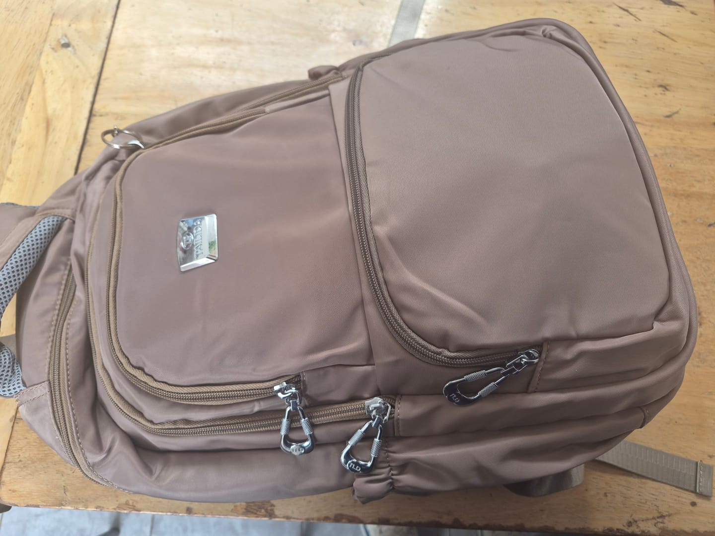 Customer photo review of Morral 2010