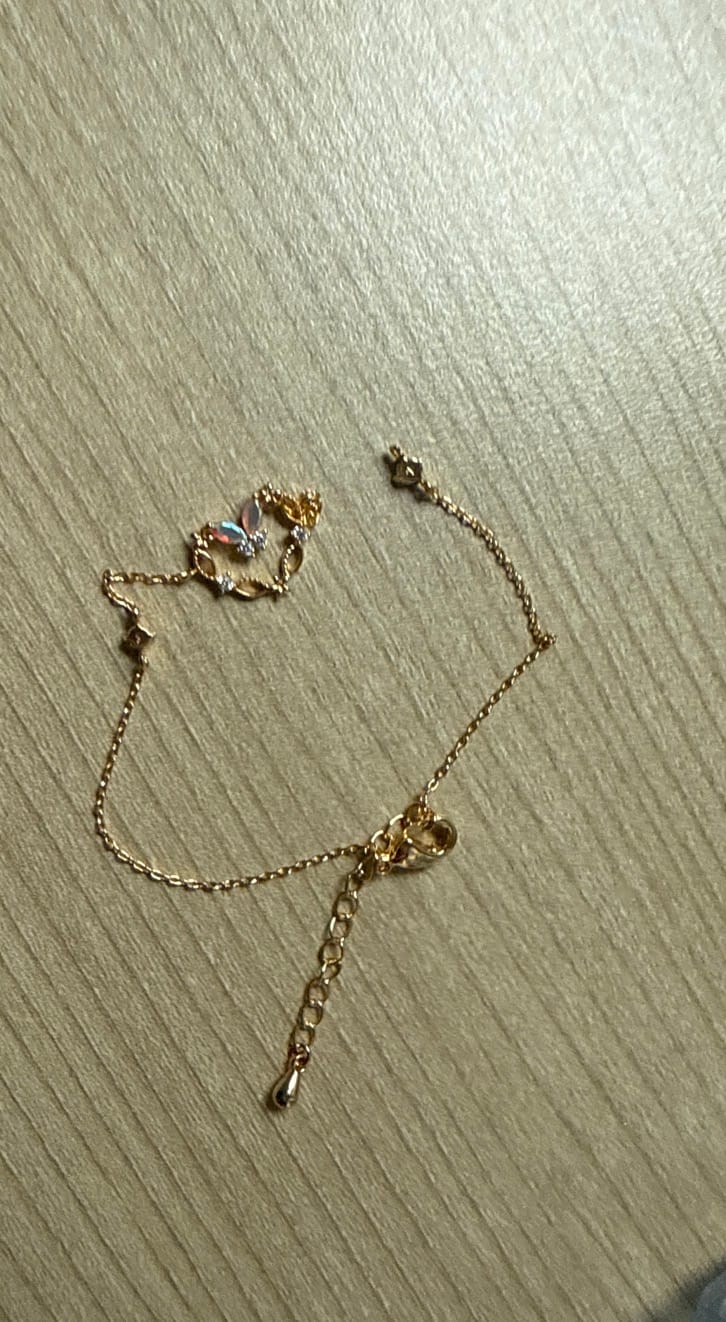 Customer photo review of Aura Butterfly Bracelet