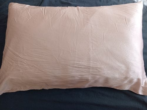 Customer photo review of Pink Silk Pillowcase - Queen Size - Zip Closure