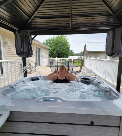 Customer photo review of Comfort Hot Tub 834