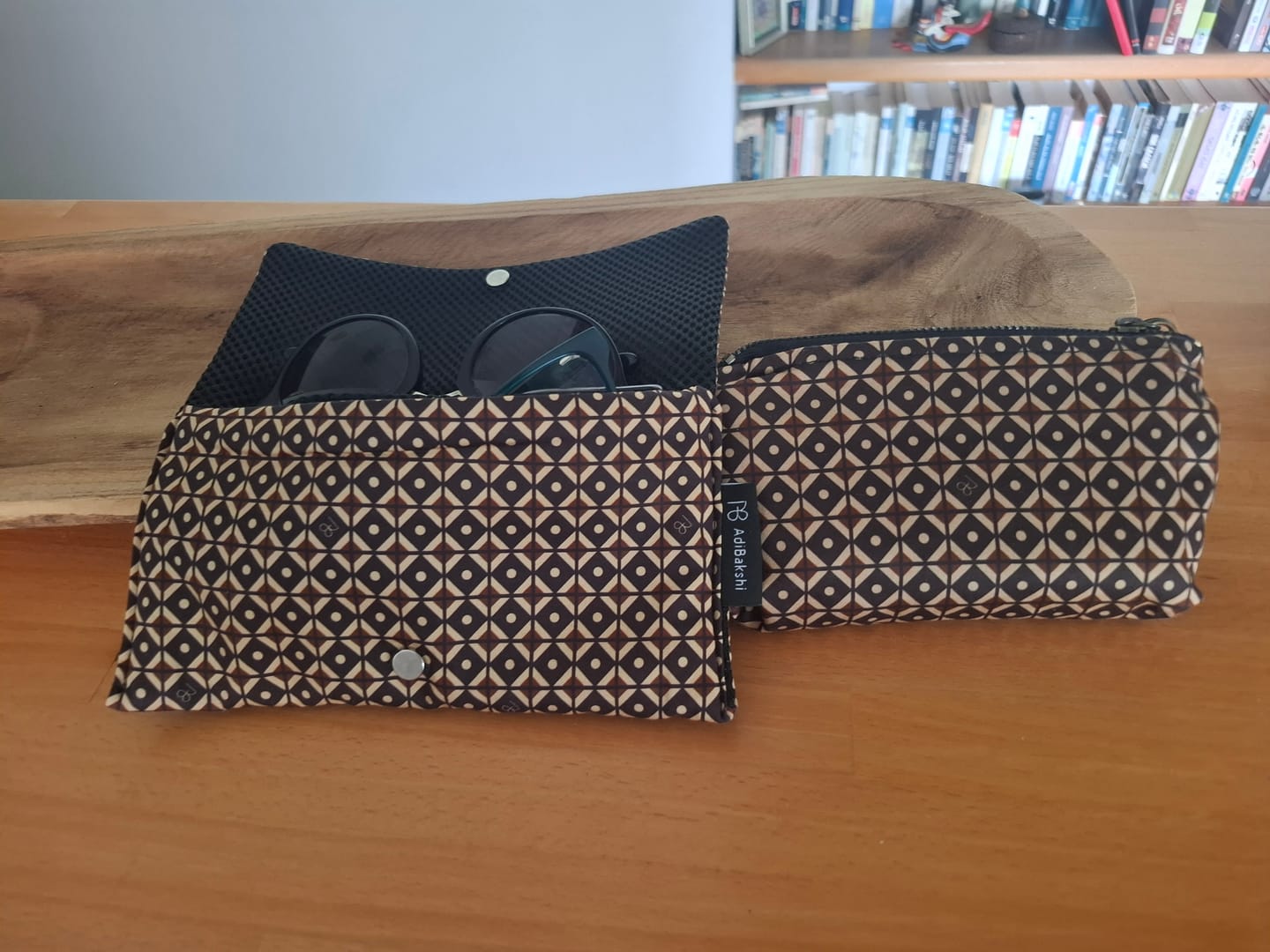 Customer photo review of נרתיק משקפיים גרייס