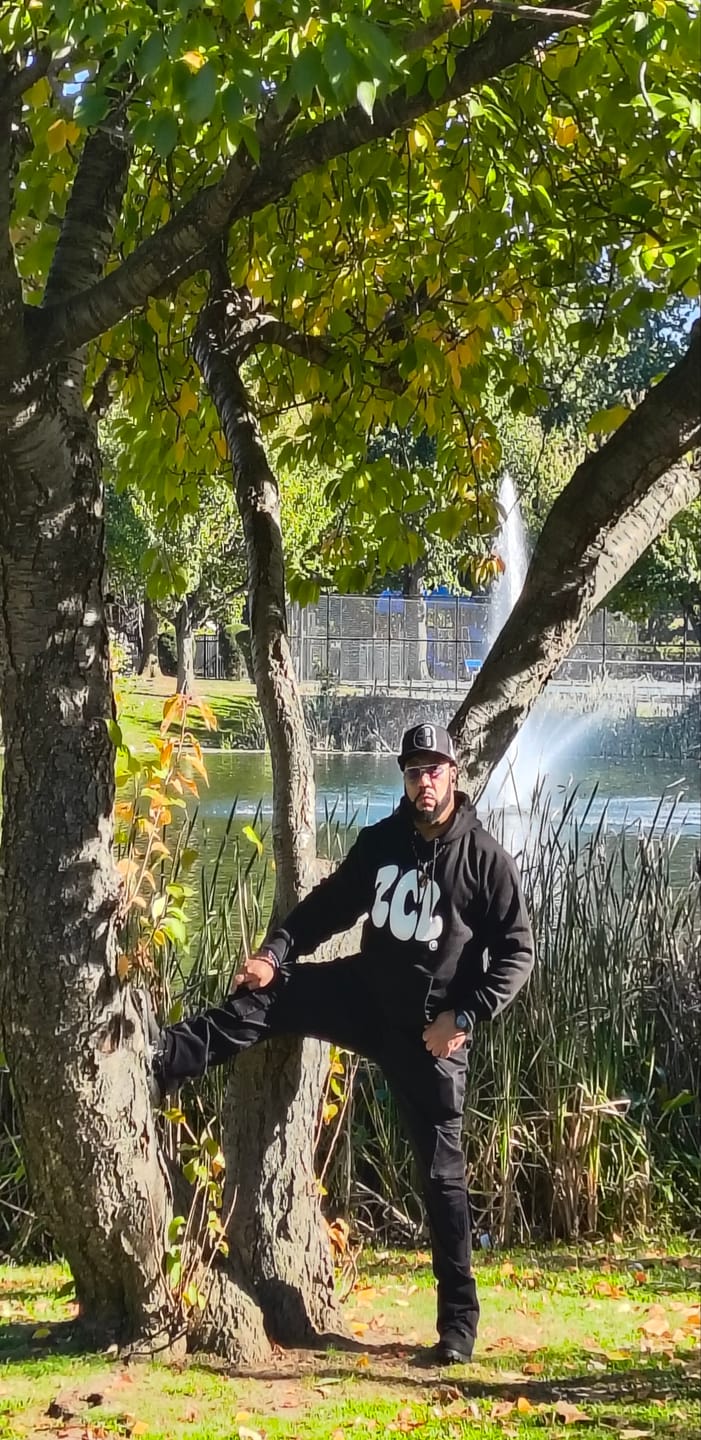 Customer photo review of ZCL Puff Print HOV Hoodie (White Logo)