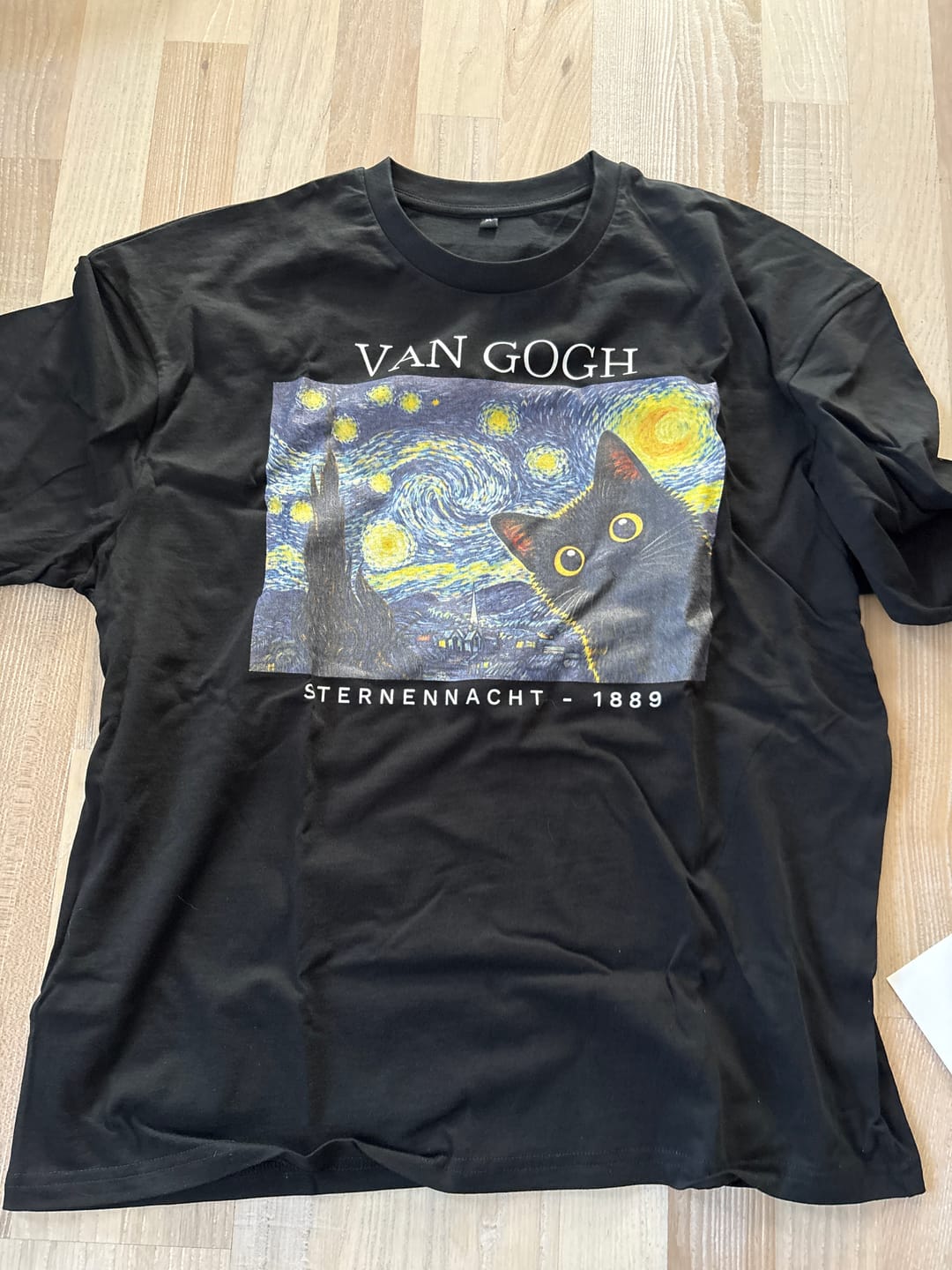 Customer photo review of Sternennacht Van Gogh T-Shirt