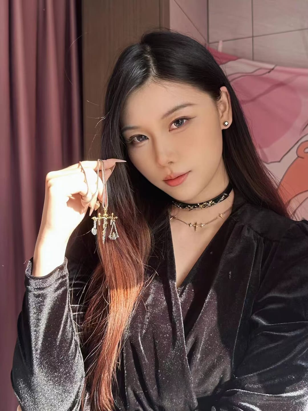 Customer photo review of "Knight's Oath" 18K Gold Plated Sword Leather Choker Necklace, Statement Pendant Necklace