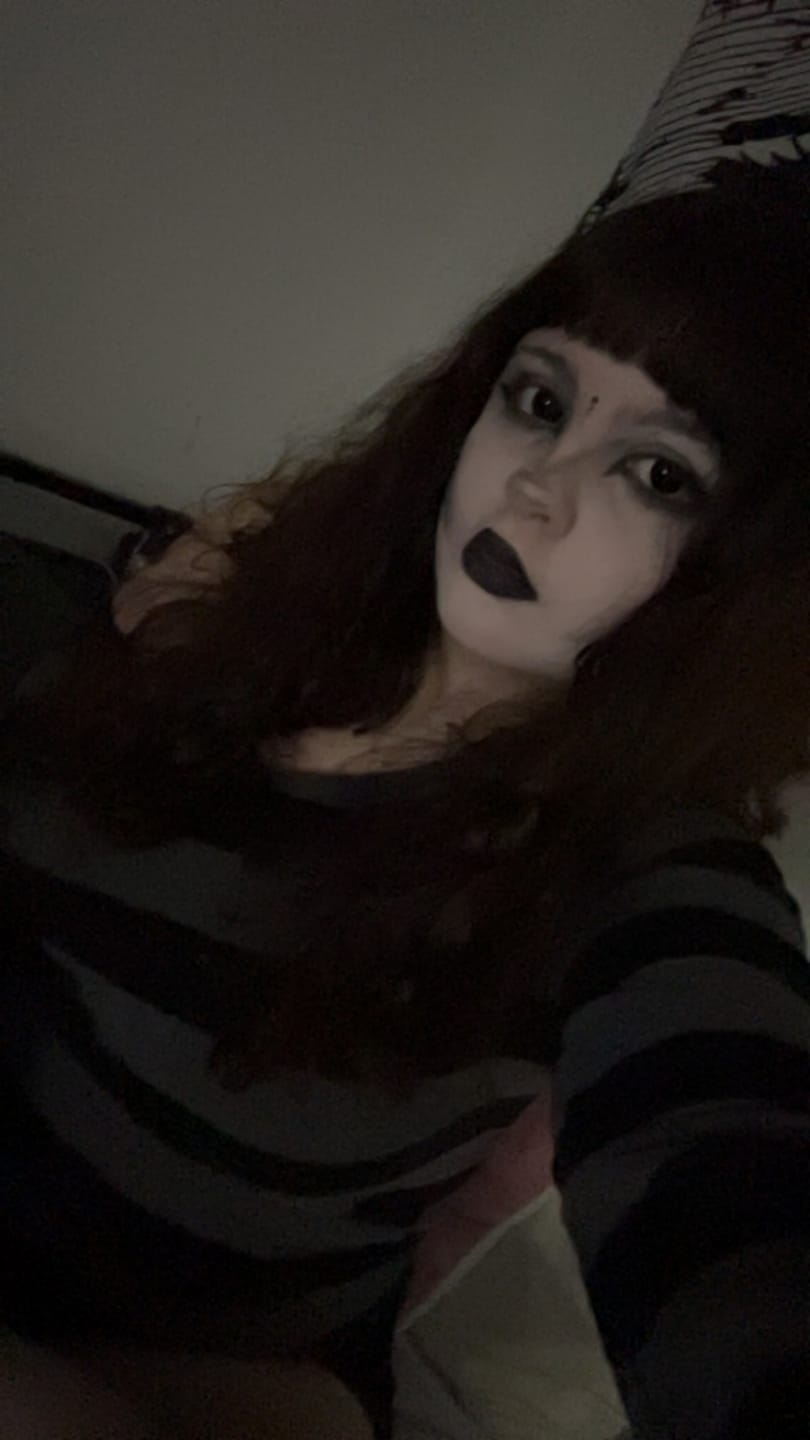 Customer photo review of Finley x Eyemoody Pure Black | 6 Months, 2 pcs