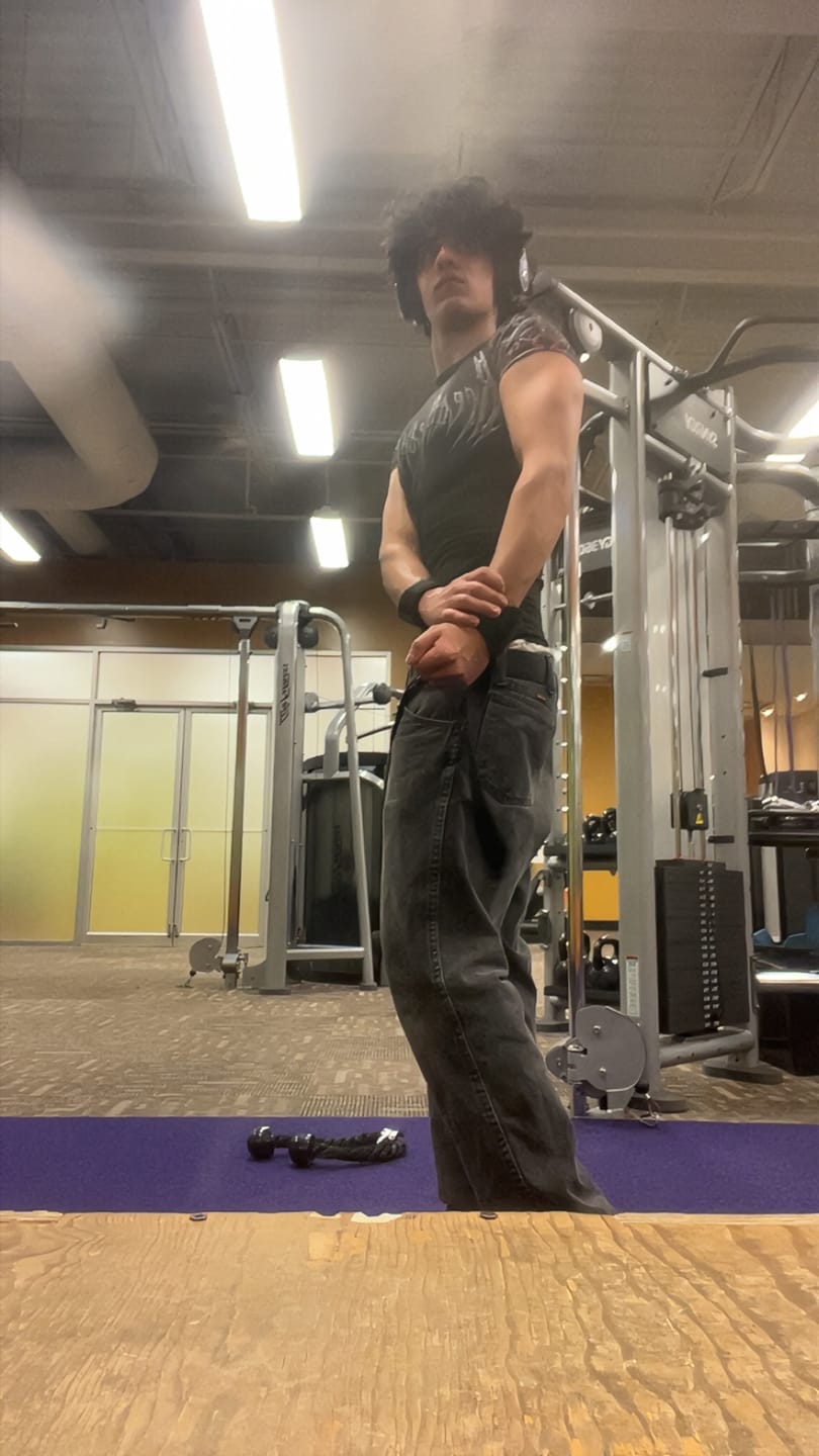 Customer photo review of Death Slayer Oversized Zip-up Hoodie [REVENANT]