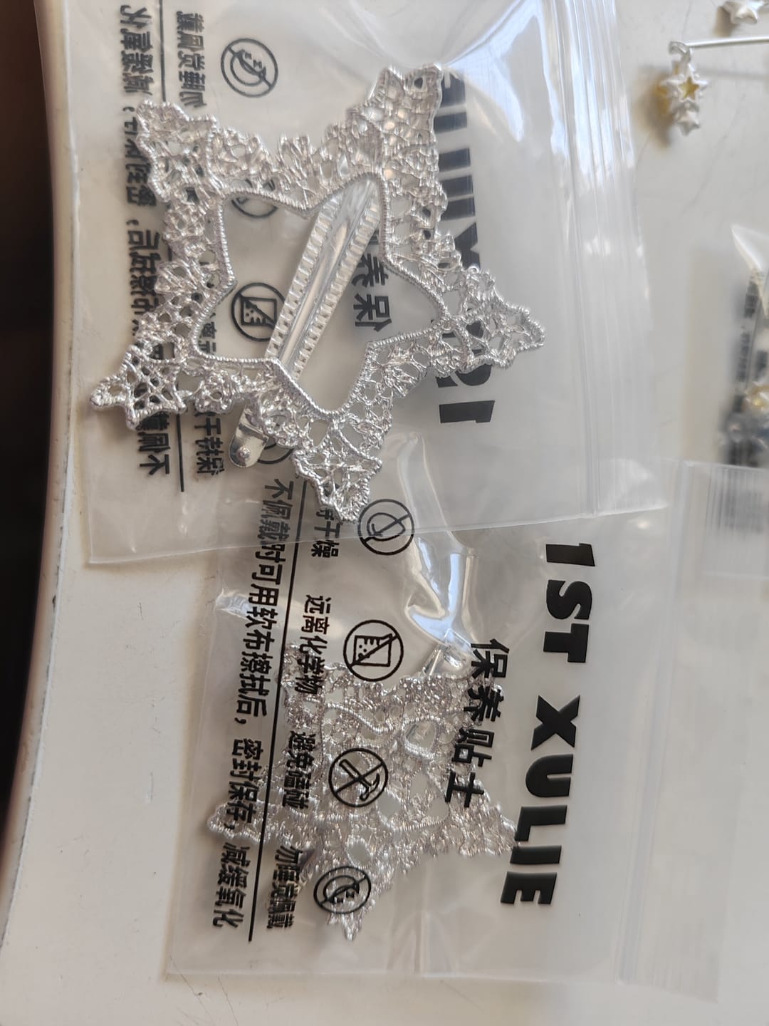 Customer photo review of "STARLIGHT LACE" Rhodium Plated Rococo Star Hair Clip, Statement Barrette