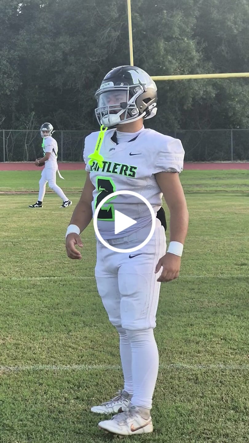 Customer video review of Phenom Elite Hexa-Flow 4.0 Football Mouthguard – Team Color Edition (Adult & Youth)