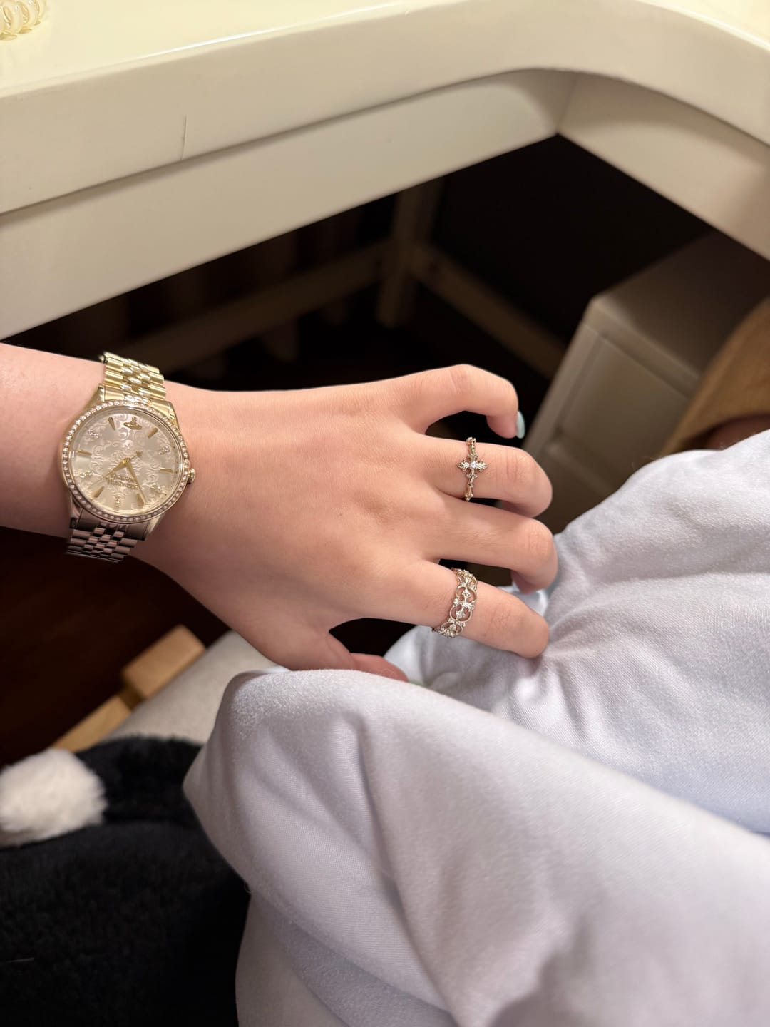 Customer photo review of "Bastet" 925 Sterling Silver Vintage Iris Adjustable Pinky Ring