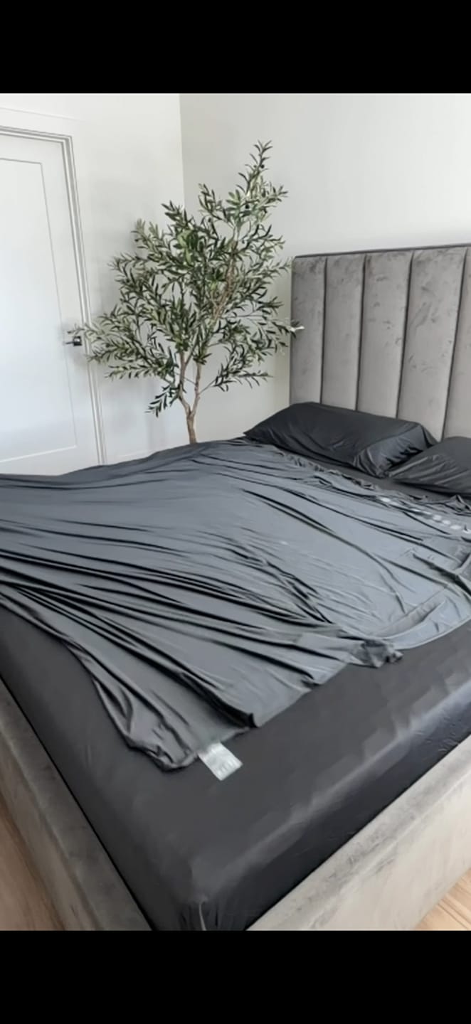 Customer photo review of CloudCool Cooling Sheet Set