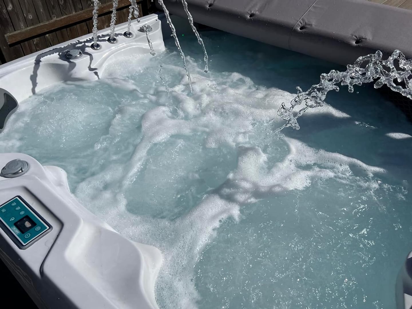 Customer photo review of Comfort Hot Tub 834