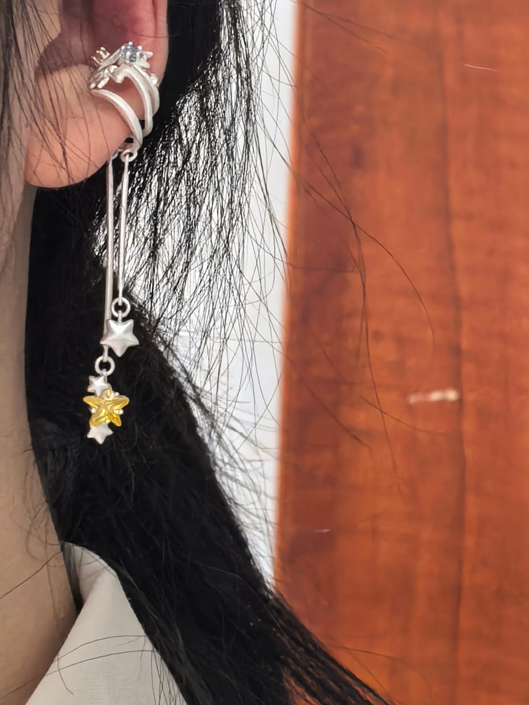 Customer photo review of "WISHING STAR" Zirconia Celestial Star Non-Pierced Ear Cuffs