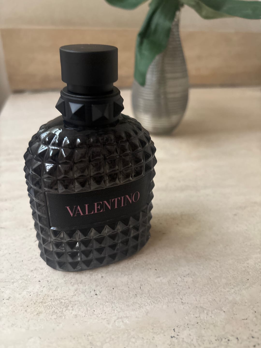 Customer photo review of Perfume Valentino Uomo Born in Roma EDT