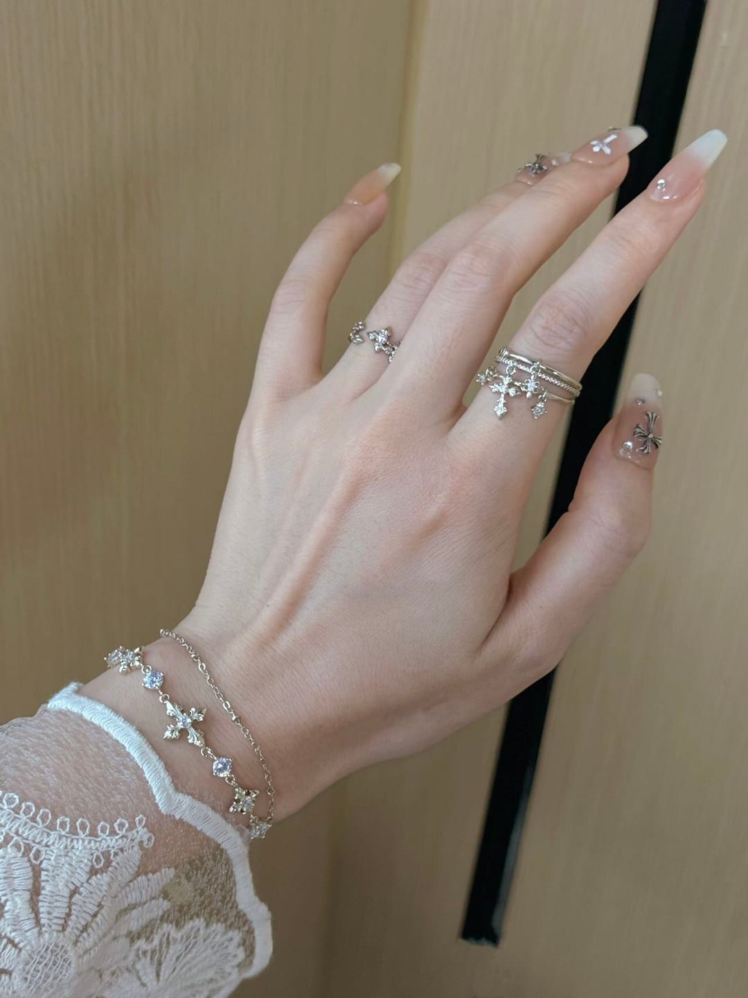 Customer photo review of "Bastet" 14K Gold Plated Iris Dangle Adjustable Ring, Statement Floral Jewelry