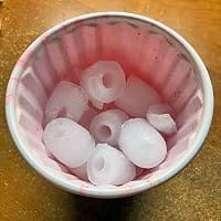 Customer photo review of Simzlife Portable Countertop Ice Maker, 26 Lbs/24H, 9 Bullet-Shaped Ice Cubes in 6 Minutes, Self-Cleaning Ice Machine, Red